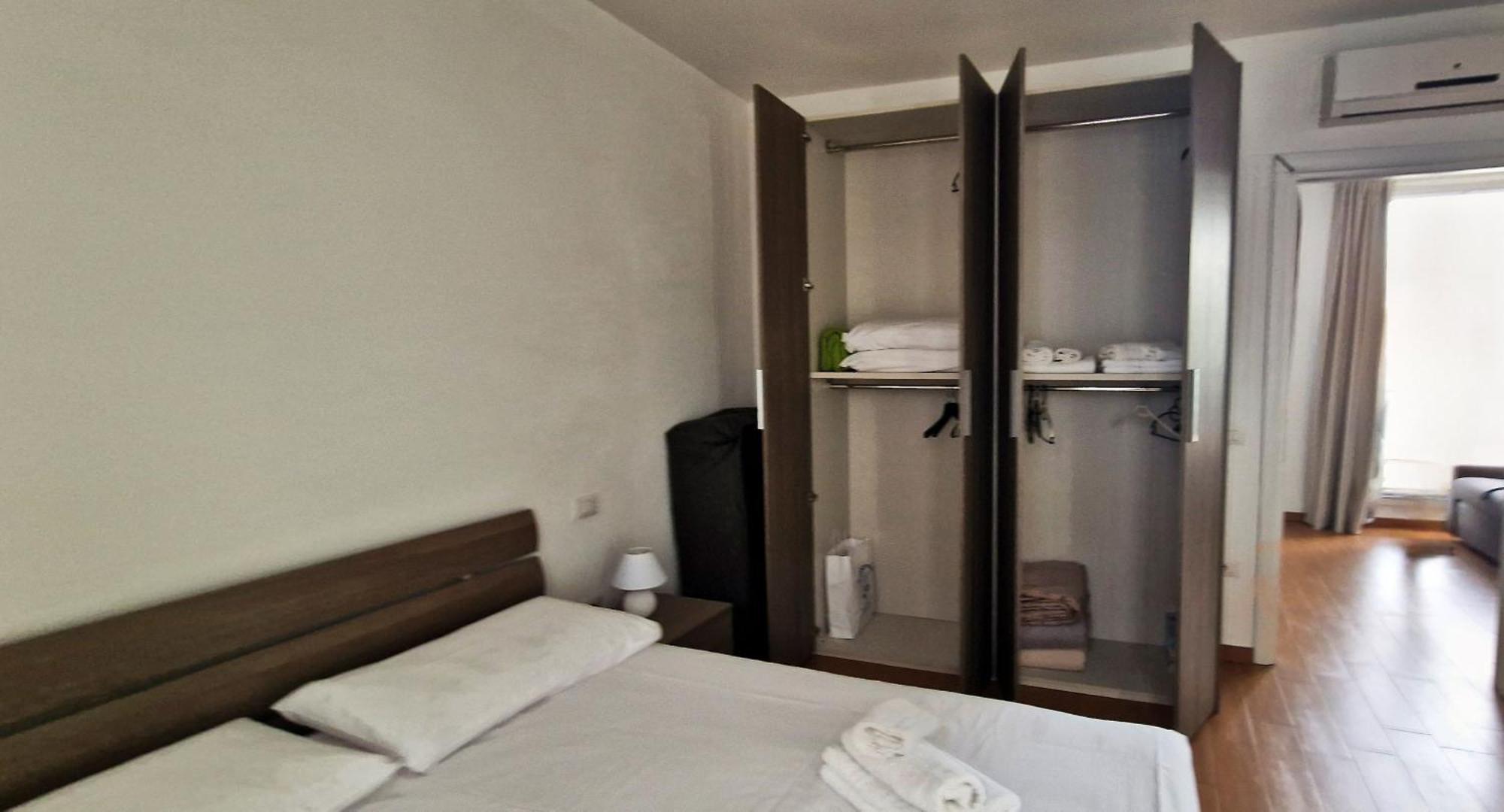 Casa Vacanze Rebecca Pula Buitenkant foto